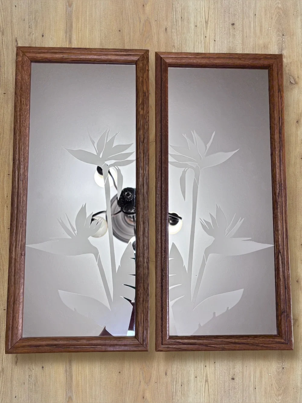 2 Vintage MCM 80s Frosted Etched Glass Mirror Wood Birds of Paradise 21